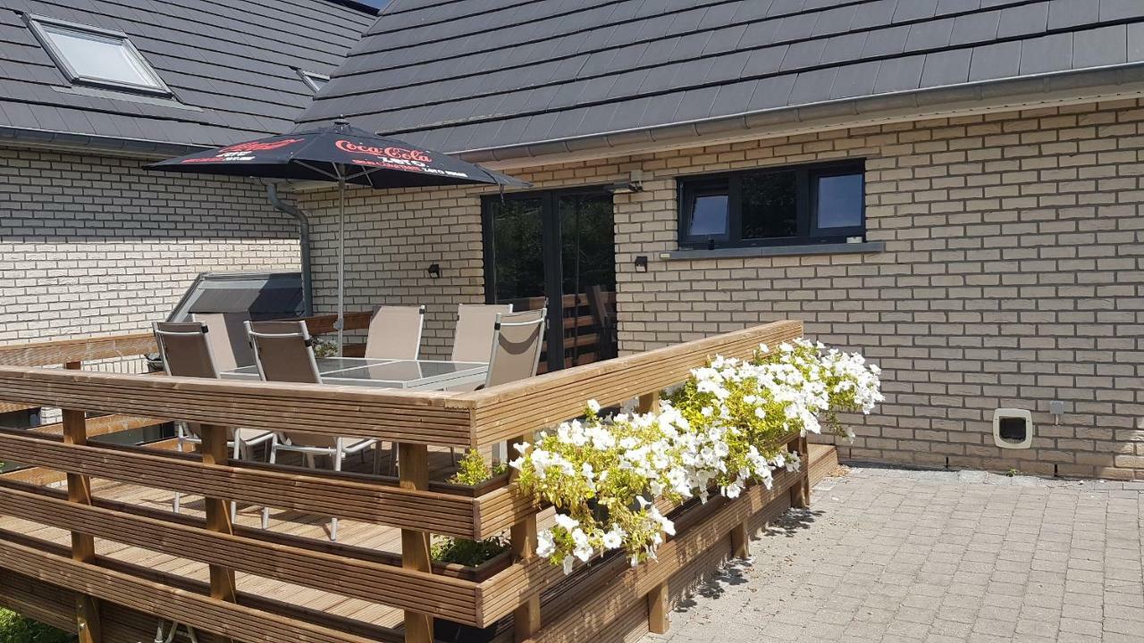 Le Duplex De La Raveline 48A Hotell Sart-lez-Spa Exteriör bild